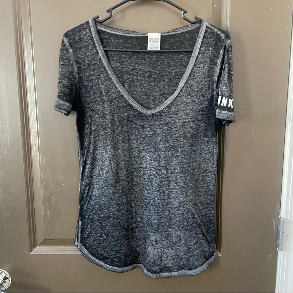 PINK Victoria's Secret Fitted Gray Black Short Sleeve Tee Light material Size XS